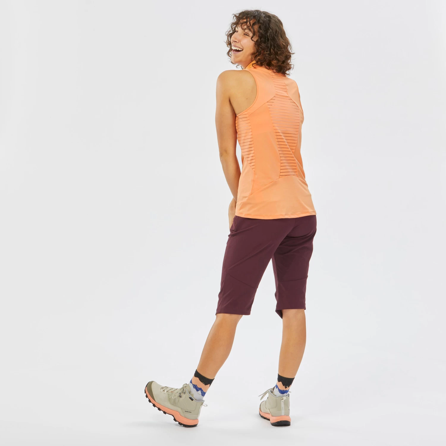 Quechua Women’s Cropped Mountain Walking Trousers MH500 6 Quechua Women’s Cropped Mountain Walking Trousers MH500 - Image 4