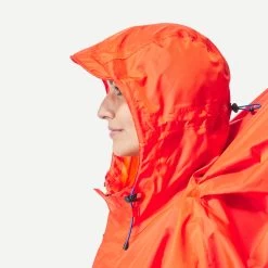 Quechua Hiking Rain Poncho - MT900 - 75L - Red 16 Quechua Hiking Rain Poncho - MT900 - 75L - Red -Adventure Outdoors Shop k3bd5f7037ec3ad2a40c6aa4f5dcc9ec9