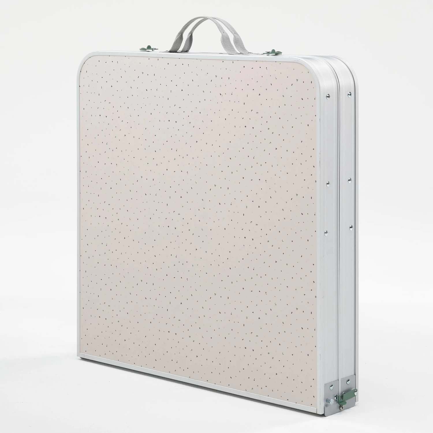 Quechua FOLDING CAMPING TABLE - 4 STOOLS - 4 TO 6 PEOPLE 5 Quechua FOLDING CAMPING TABLE - 4 STOOLS - 4 TO 6 PEOPLE - Image 3